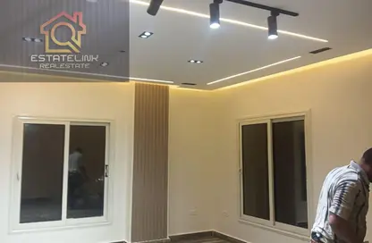 Apartment - 3 Bedrooms - 2 Bathrooms for rent in Zizinia St. - South Investors Area - New Cairo City - Cairo Apartment - 3 Bedrooms - 2 Bathrooms for rent in Zizinia St. - South Investors Area - New Cairo City - Cairo