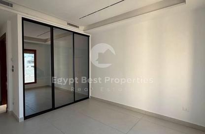 Apartment - 3 - 3 for sale in The Address East - 90 Street - The 5th Settlement - New Cairo City - Cairo