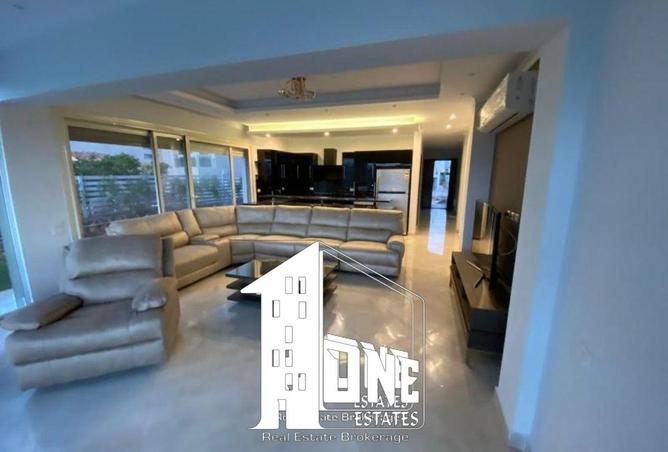 8682033 - Property Image 3