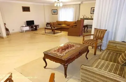 Apartment - 3 Bedrooms - 2 Bathrooms for sale in Street 200 - Degla - Hay El Maadi - Cairo