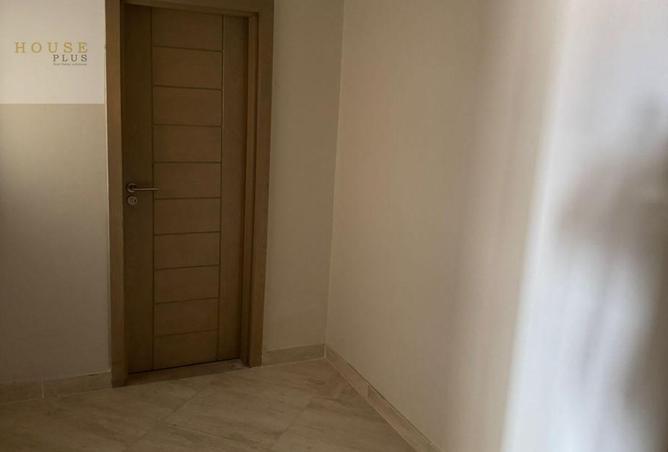 8706050 - صورة العقار 2