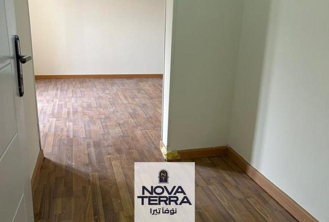 61209430 - Property Image 3