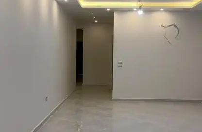 Apartment - 3 Bedrooms - 2 Bathrooms for rent in North Lotus - El Lotus - New Cairo City - Cairo