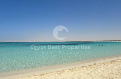 Villa - 4 Bedrooms - 4 Bathrooms for sale in Beit Al Bahr - Sidi Heneish - North Coast