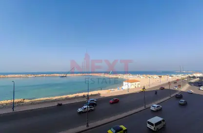 Apartment - 3 Bedrooms - 3 Bathrooms for sale in Sidi Beshr - Hay Awal El Montazah - Alexandria