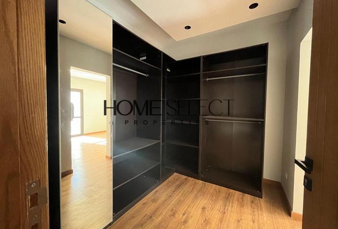 62405203 - Property Image 2