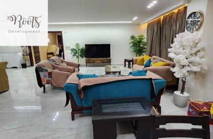 Penthouse - 6 Bedrooms - 4 Bathrooms for sale in Al Khamayel city - Sheikh Zayed Compounds - Sheikh Zayed City - Giza