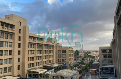 Office Space - 3 Bedrooms - 1 Bathroom for rent in Arkan Plaza - 26th of July Corridor - Sheikh Zayed City - Giza Office Space - 3 Bedrooms - 1 Bathroom for rent in Arkan Plaza - 26th of July Corridor - Sheikh Zayed City - Giza