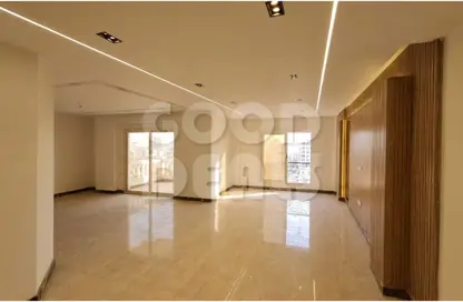 Apartment - 3 Bedrooms - 3 Bathrooms for sale in Nabil Al Wakkad St. - Ard El Golf - Heliopolis - Masr El Gedida - Cairo