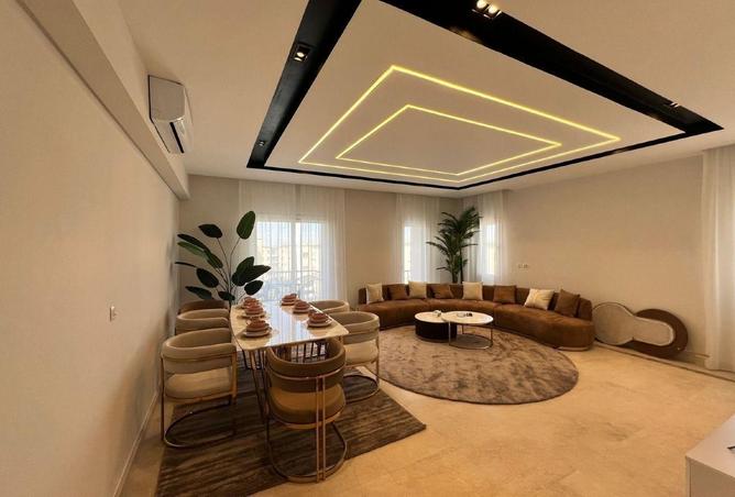 68792900 - Property Main Image