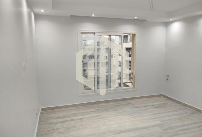 8691973 - Property Main Image