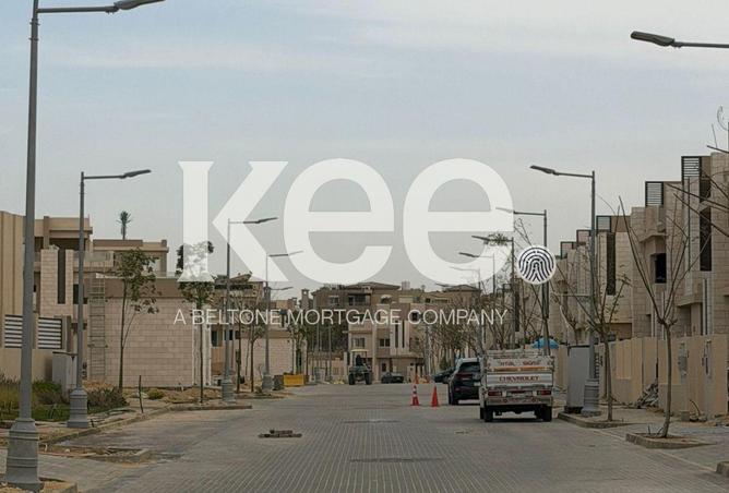 98004297 - Property Image 2