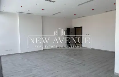 مساحات مكتبية - غرفة نوم - 1 حمام للبيع في حى اسكان الجامعه الامريكية - كمبوندات التجمع الخامس - التجمع الخامس - مدينة القاهرة الجديدة - القاهرة