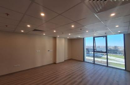 Office Space - Studio - 1 for rent in Garden Residence - Hyde Park - New Cairo City - Cairo