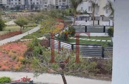 Villa - 5 Bedrooms - 4 Bathrooms for sale in Park Corner - Hyde Park - New Cairo City - Cairo