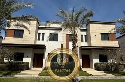 Villa - 3 Bedrooms - 3 Bathrooms for sale in Azzar - 5th Settlement Compounds - The 5th Settlement - New Cairo City - Cairo