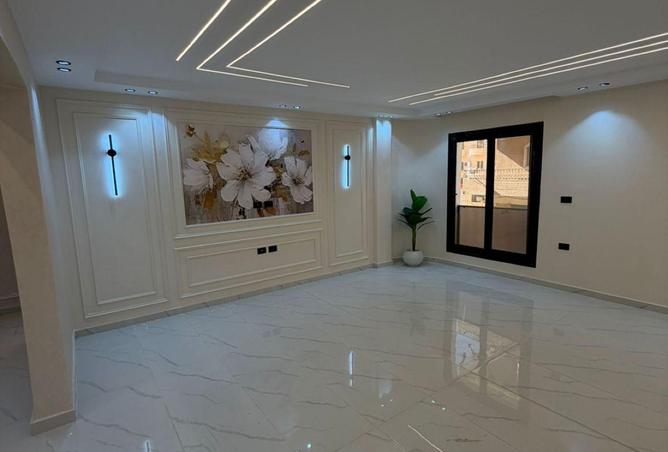 57748377 - Property Image 2