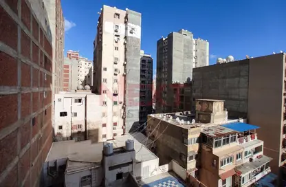 شقة - 2 غرف نوم - 1 حمام للبيع في السرايا - سيدي بشر - حي اول المنتزة - الاسكندرية