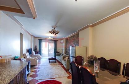 Apartment - 2 Bedrooms - 1 Bathroom for sale in Saraya - Sidi Beshr - Hay Awal El Montazah - Alexandria