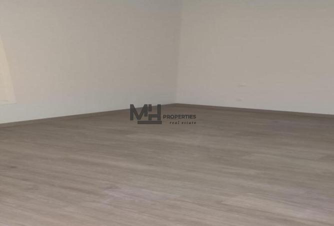 101215229 - Property Image 3