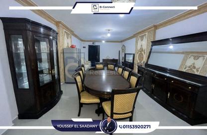 Apartment - 3 Bedrooms - 1 Bathroom for sale in Ismail Al Habrouk St. - Glim - Hay Sharq - Alexandria