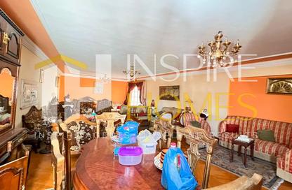 Apartment - 4 Bedrooms - 3 Bathrooms for sale in Janaklees - Hay Sharq - Alexandria