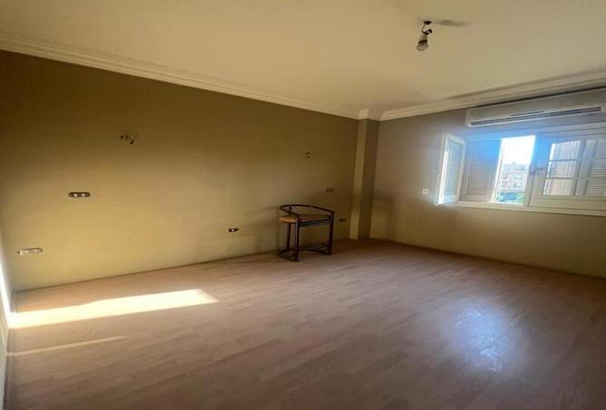 8554954 - Property Image 2