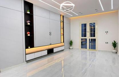Apartment - 3 Bedrooms - 2 Bathrooms for sale in Gate 2 - Ahmose - Hadayek El Ahram - Giza