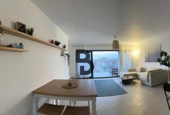 82102011 - Property Image 2