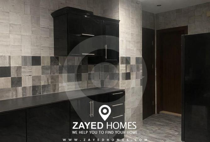 8560811 - Property Image 3