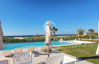 Chalet - 3 Bedrooms - 3 Bathrooms for sale in Seashore - Ras Al Hekma - North Coast