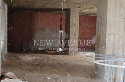 Retail - Studio - 3 Bathrooms for rent in Bank Center Street - South Teseen St. - The 5th Settlement - New Cairo City - Cairo