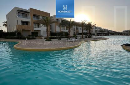 Chalet - 2 Bedrooms - 2 Bathrooms for sale in Azha - Al Ain Al Sokhna - Suez