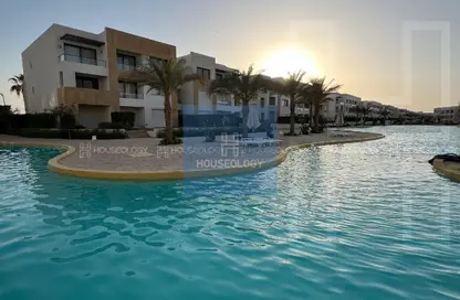 Chalet - 2 Bedrooms - 2 Bathrooms for sale in Azha - Al Ain Al Sokhna - Suez
