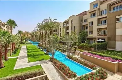 Apartment - 2 Bedrooms - 1 Bathroom for sale in Swan Lake Residence - 5th Settlement Compounds - The 5th Settlement - New Cairo City - Cairo