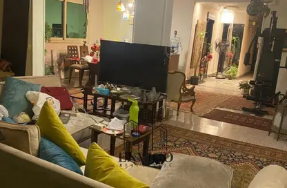 شقة - 3 غرف نوم - 1 حمام للبيع في شارع النزهه - ارض الجولف - مصر الجديدة - القاهرة