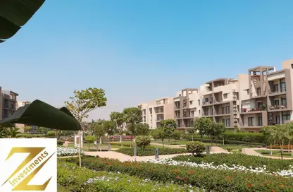 Apartment - 3 Bedrooms - 2 Bathrooms for sale in Moon Residences - Fifth Square - The 5th Settlement - New Cairo City - Cairo