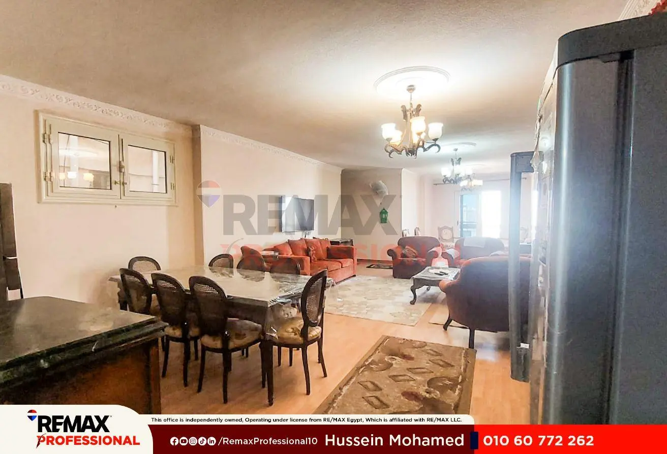 72176008 - Property Main Image