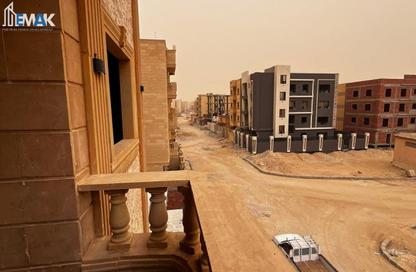 Whole Building - 3 - 2 for sale in Bait Alwatan - New Obour City - Qalyubia