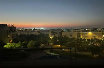 (بنتهاوس  (روف - 4 غرف نوم - 4 حمامات للايجار في كازا - كمبوندات الشيخ زايد - الشيخ زايد - الجيزة