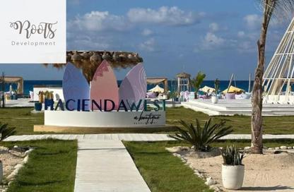 Chalet - 3 Bedrooms - 4 Bathrooms for sale in Hacienda West - Ras Al Hekma - North Coast