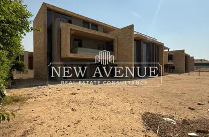 Villa - 6 Bedrooms - 5 Bathrooms for sale in Taj City - 5th Settlement Compounds - The 5th Settlement - New Cairo City - Cairo