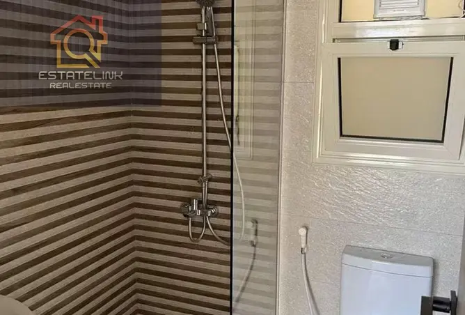 98827521 - صورة العقار 3