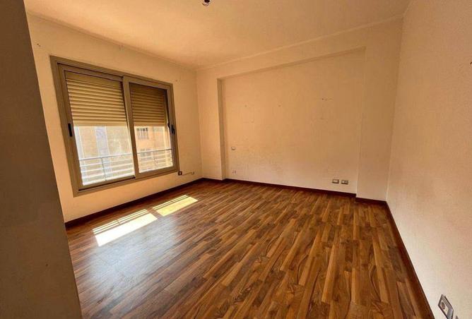 76239777 - Property Image 2