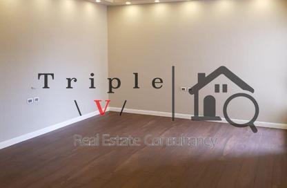 Apartment - 3 Bedrooms - 3 Bathrooms for rent in The Courtyards - Sheikh Zayed Compounds - Sheikh Zayed City - Giza