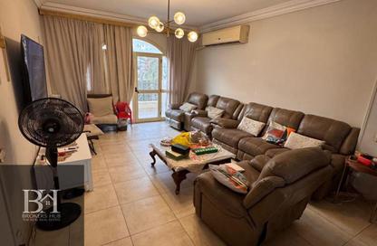 Villa - 4 Bedrooms - 4 Bathrooms for sale in Royal City - Sheikh Zayed Compounds - Sheikh Zayed City - Giza