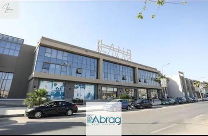 محل تجاري - استوديو - 2 للبيع في ذا لين - محور 26 يوليو - الشيخ زايد - الجيزة
