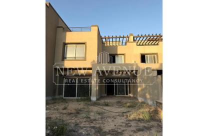 Villa - 5 - 6 for sale in Swan Lake Residence - 5th Settlement Compounds - The 5th Settlement - New Cairo City - Cairo