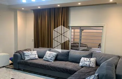 Apartment - 2 Bedrooms - 2 Bathrooms for sale in El Banafseg Apartment Buildings - El Banafseg - New Cairo City - Cairo