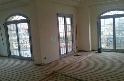 شقة - 3 غرف نوم - 2 حمامات للبيع في شارع دكتور ياسين عبد الغفار - المنطقة ج - حى جنوب الاكايمية - مدينة القاهرة الجديدة - القاهرة